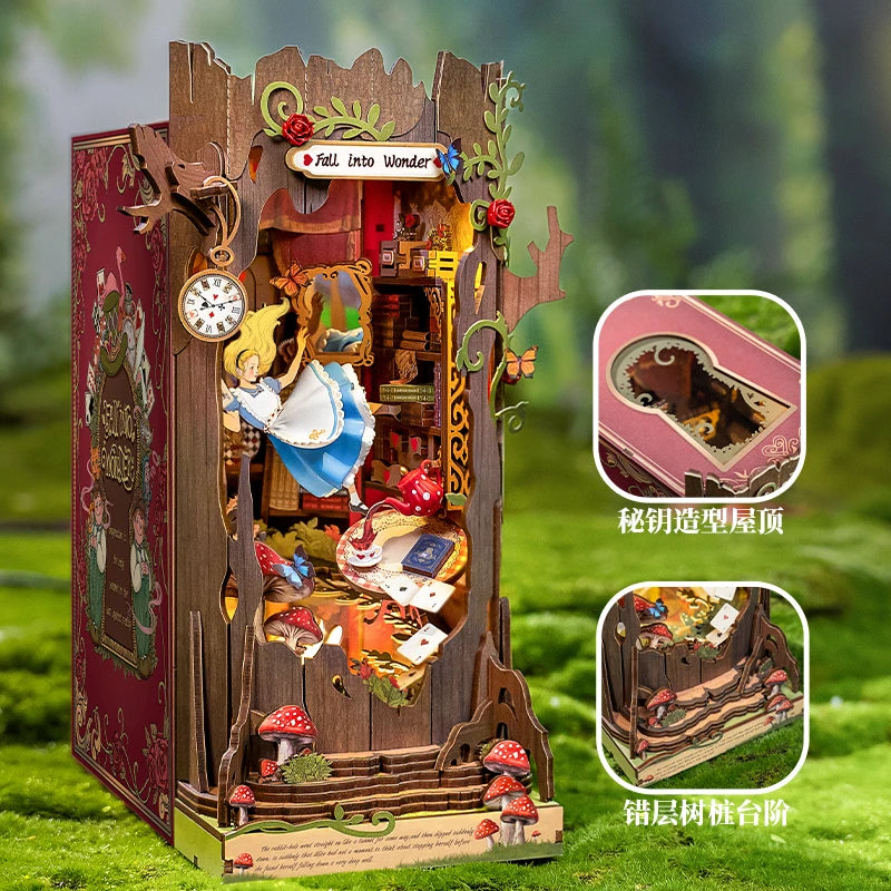 Alice Fall into Wonder DIY Booknook TGB12